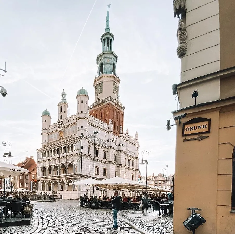 Townhall Apartments Poznan